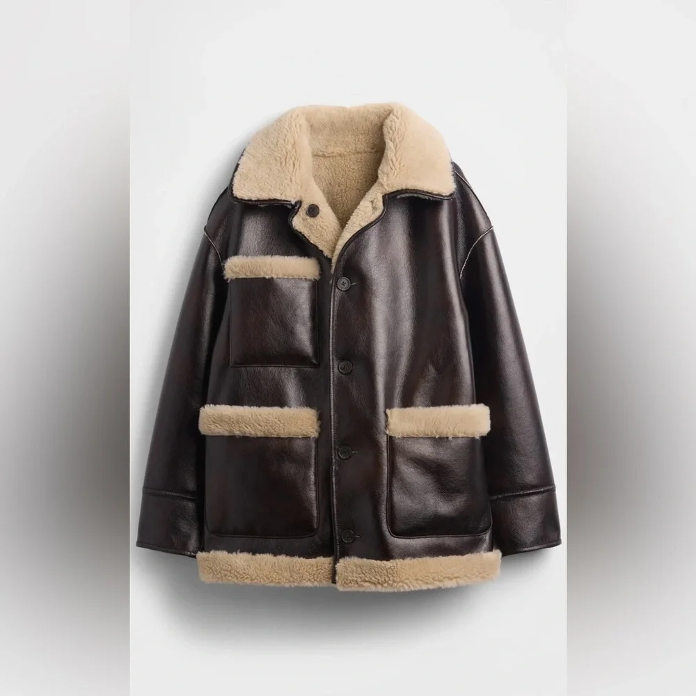 Gap × Sandy Liang Reversible Vegan Leather Sherpa Jacket - Picture 4 of 7